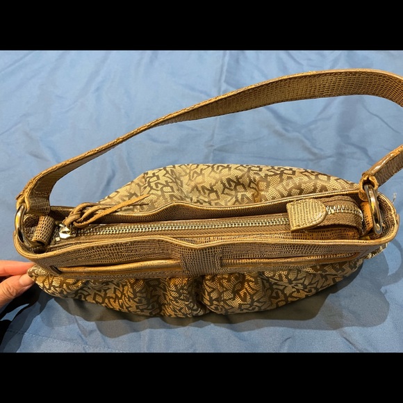 DKNY Shoulder Bag - Picture 7 of 7